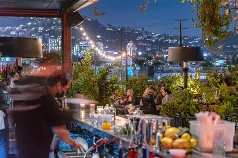 33 Best Rooftop Bars in Los Angeles [2024 UPDATE] .